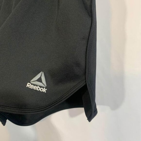Reebok active shorts. Black with thick waist band. Size medium. Speedwick. - Picture 4 of 8